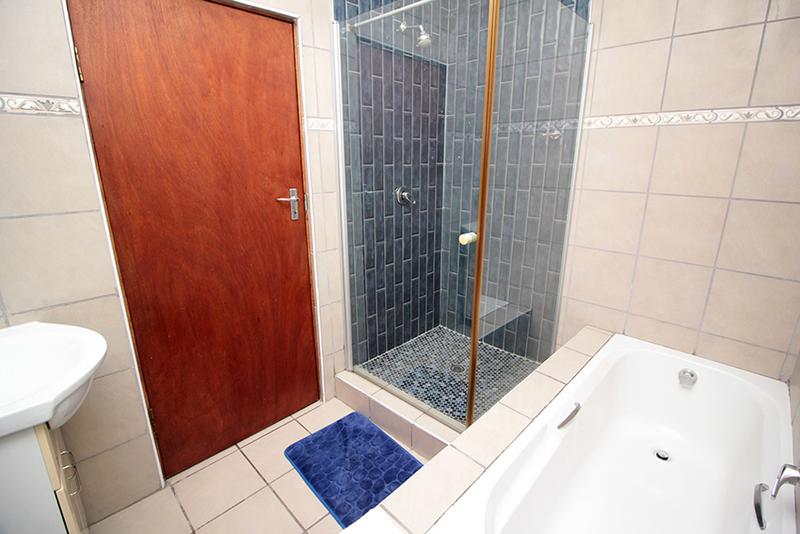 5 Bedroom Property for Sale in Tergniet Western Cape